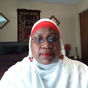 Meet your Posher, Pamela